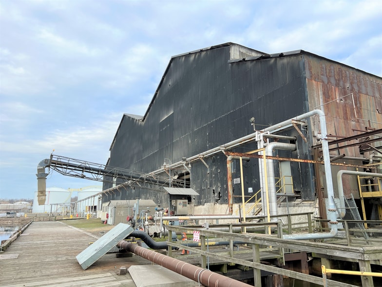 5701 Pennington Ave, Baltimore, MD à vendre - Photo du bâtiment - Image 2 de 30