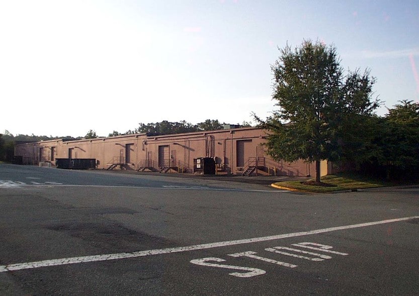 2301 Crownpoint Executive Dr, Charlotte, NC for lease - Other - Image 3 of 11