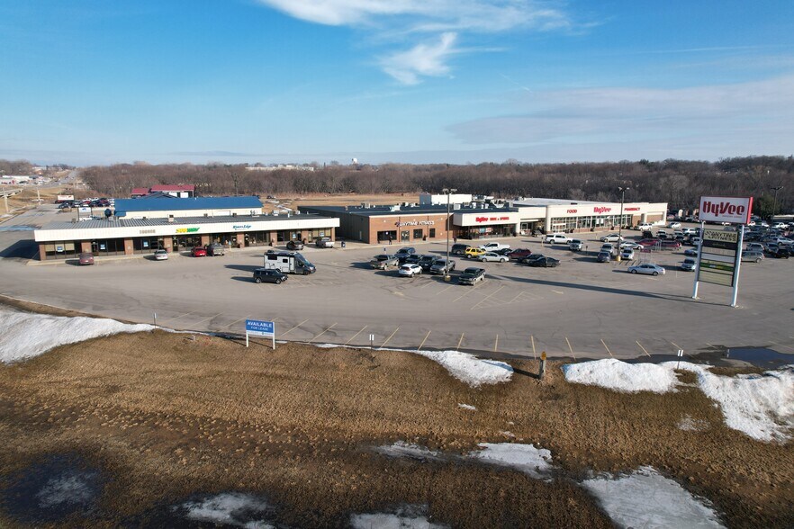1500 Highway 169 N, Algona, IA à louer - Photo du bâtiment - Image 2 de 4