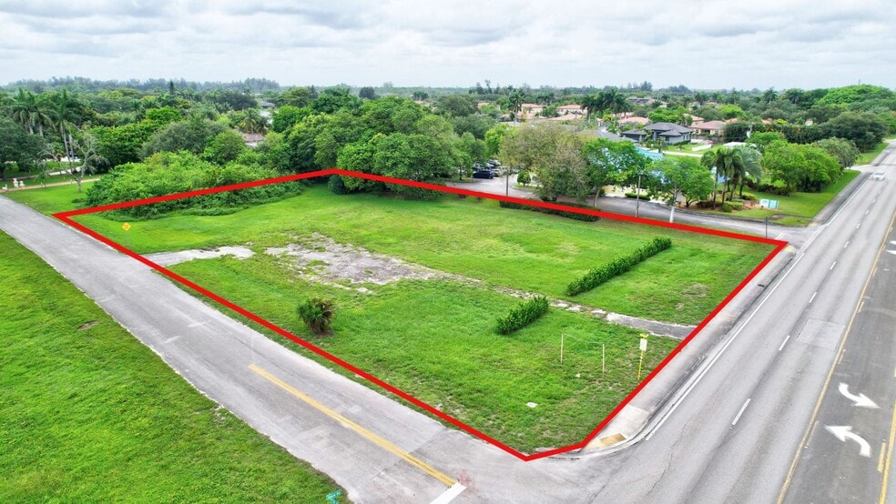 5655 Davie Rd, Davie, FL for sale - Building Photo - Image 1 of 4