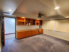 18523 Corwin Rd, Apple Valley, CA for lease Interior Photo- Image 1 of 4