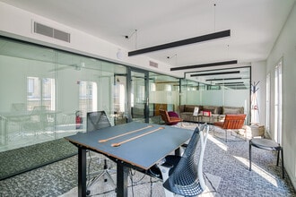 29 Rue De Choiseul, Paris for lease Interior Photo- Image 2 of 11