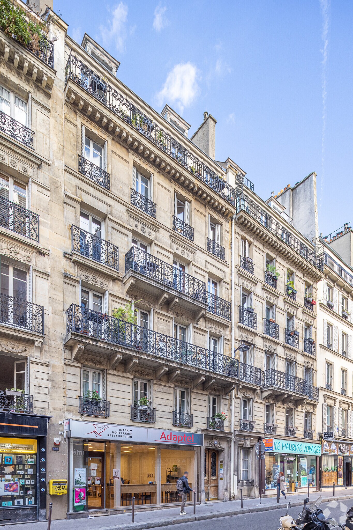 40 Rue De Chabrol, Paris for lease Primary Photo- Image 1 of 5