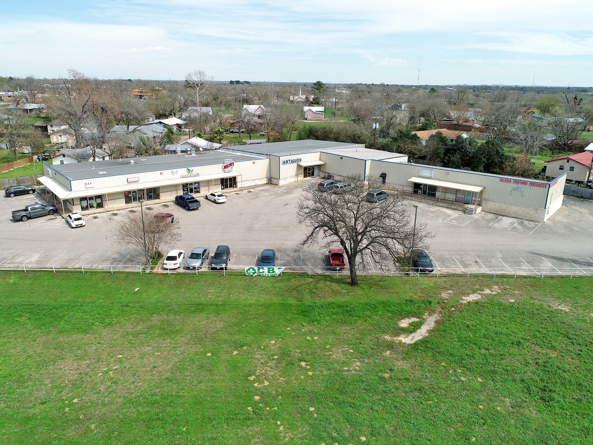 191 Highway 290, Elgin, TX à vendre Photo du b timent- Image 1 de 1