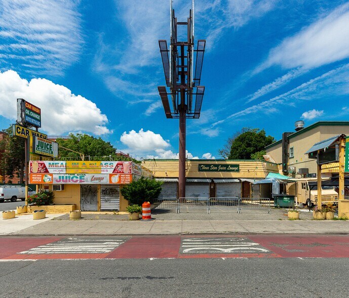 482-504 Utica Ave, Brooklyn, NY à louer - Photo du bâtiment - Image 1 de 2