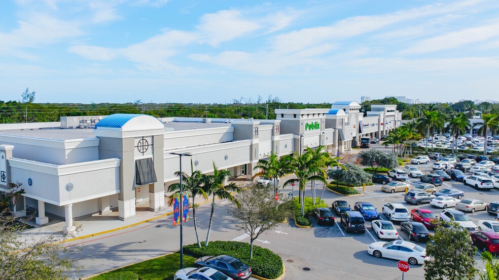 1900-2200 NE 5th Ave, Boca Raton, FL à louer - Photo du bâtiment - Image 1 de 10