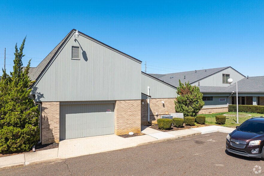 2835 S Delsea Dr, Vineland, NJ à louer - Photo du bâtiment - Image 3 de 6