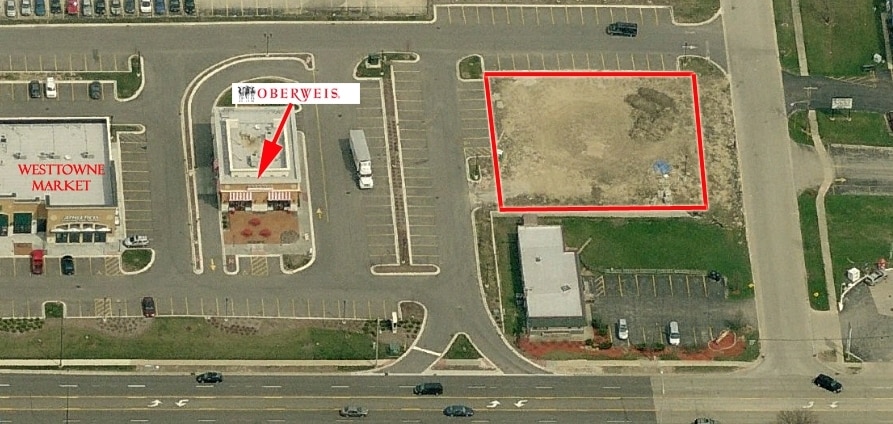 1720 West St, St Charles, IL à vendre - Photo du bâtiment - Image 2 de 2