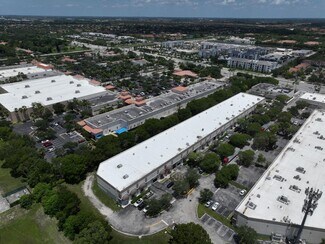 Plus de détails pour 12062-12090 Miramar Pky, Miramar, FL - Industriel à louer