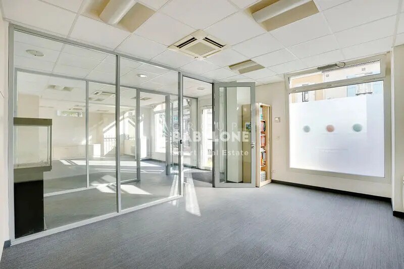 Office in Montrouge for lease - Interior Photo - Image 3 of 13