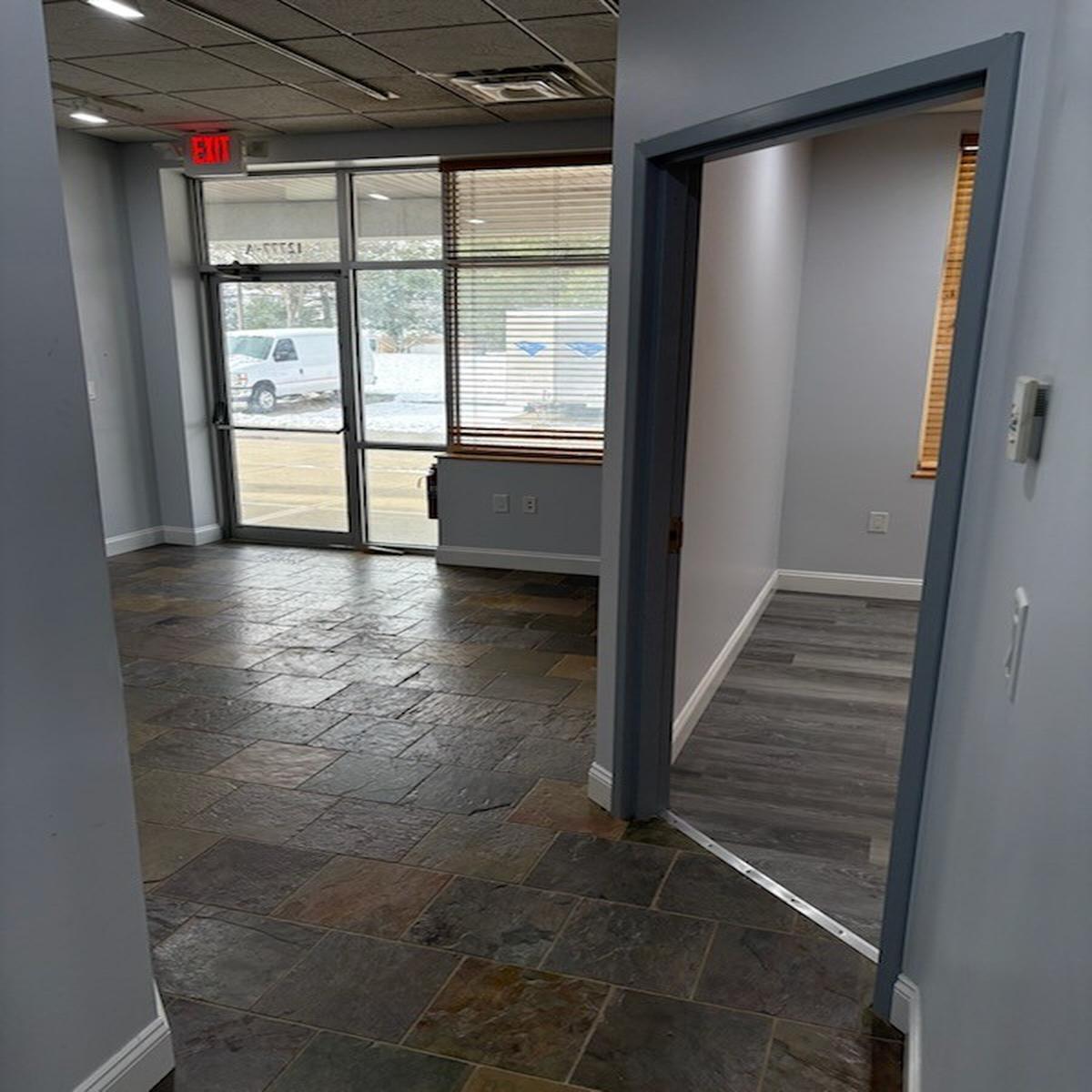 12777 Abbey Rd, North Royalton, OH for lease Primary Photo- Image 1 of 10