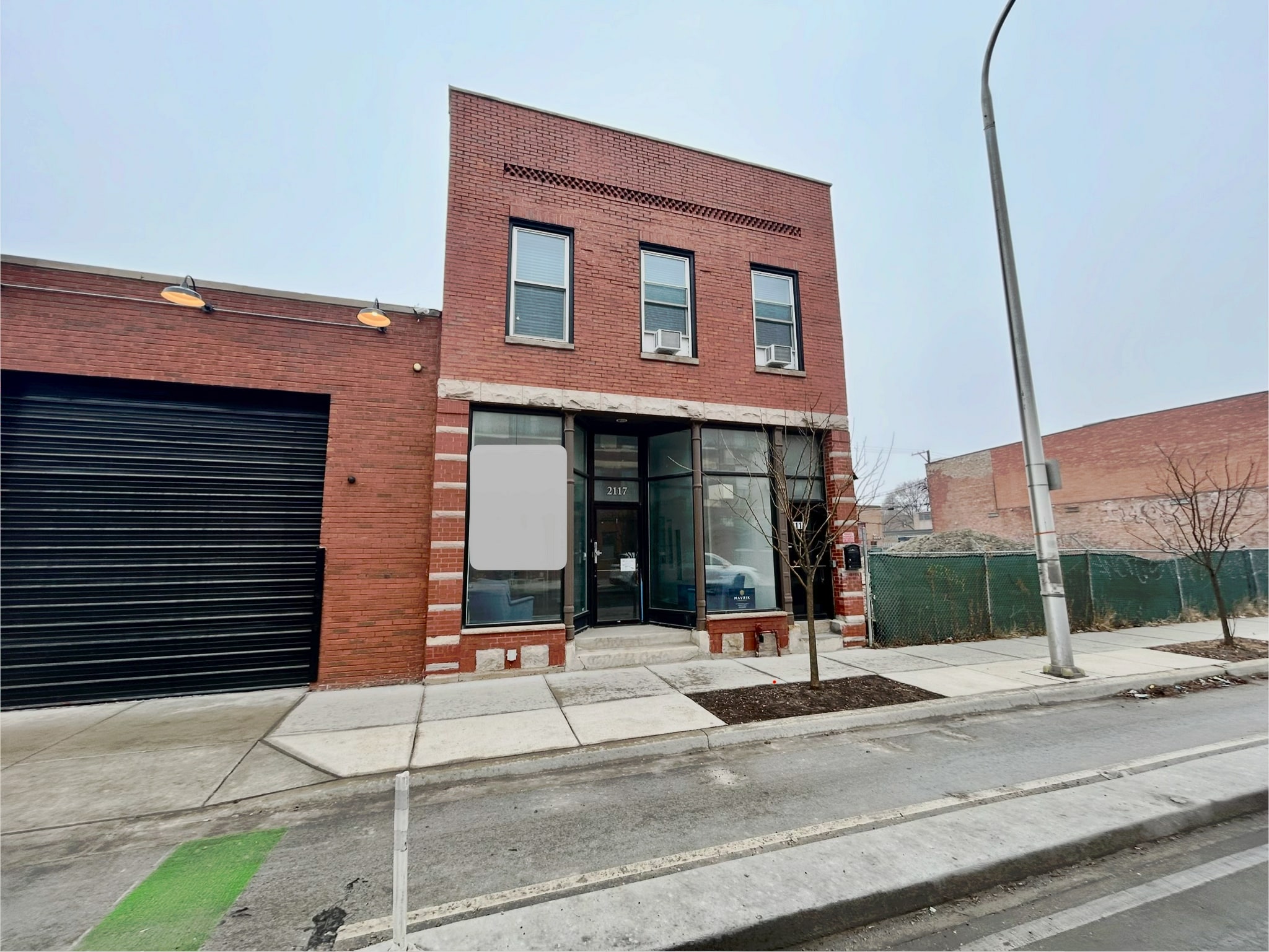 2117 W Grand Ave, Chicago, IL à louer Photo intérieure- Image 1 de 12