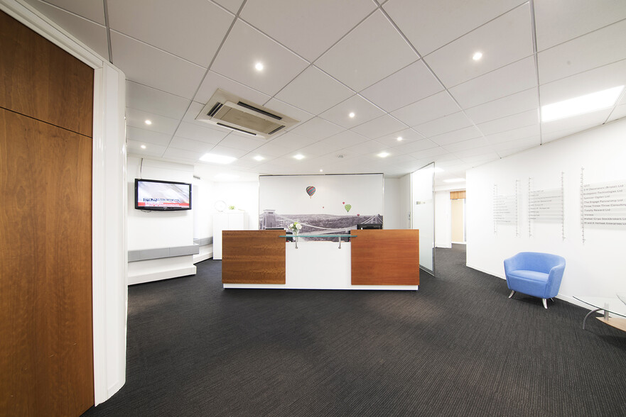 Broad Quay, Bristol for lease - Lobby - Image 2 of 15