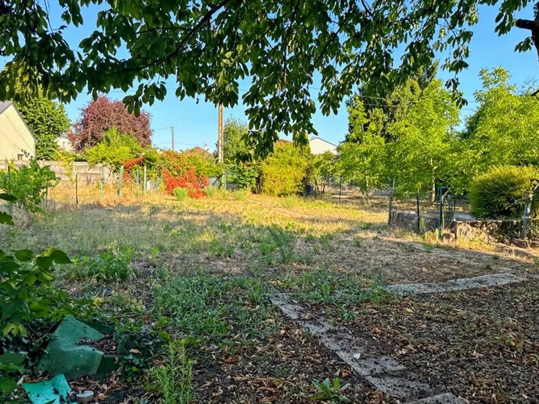 Terrain dans Sablé-sur-Sarthe à vendre - Photo du bâtiment - Image 2 de 4