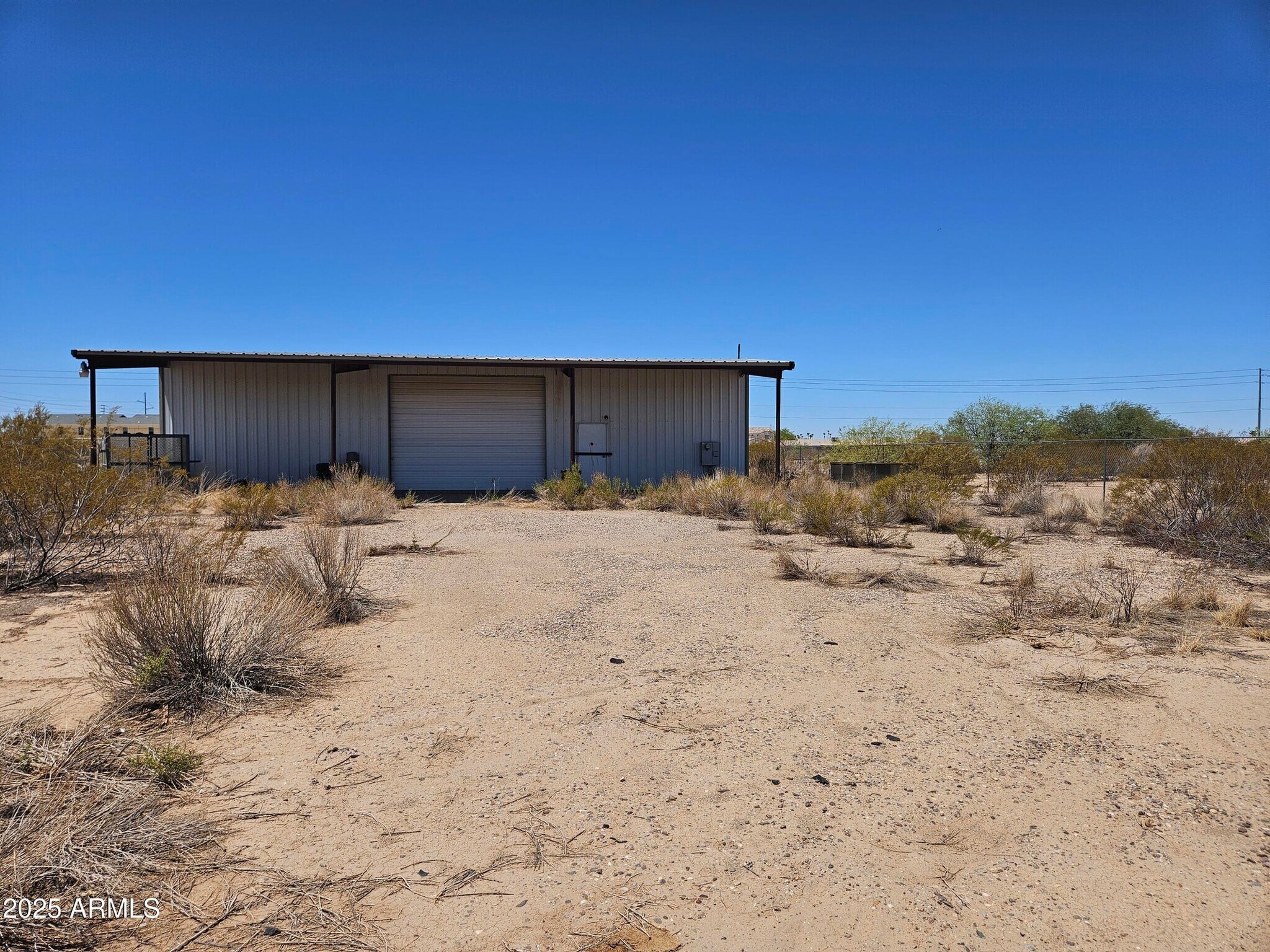 15955 S Sunland Gin Rd, Arizona City, AZ à vendre Photo principale- Image 1 de 1