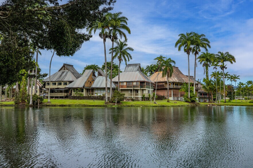 399 Hualani St, Hilo, HI à vendre - Photo du bâtiment - Image 2 de 3