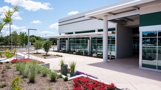 Plus de détails pour 401 Center Ridge Dr, Austin, TX - Local d'activités à louer