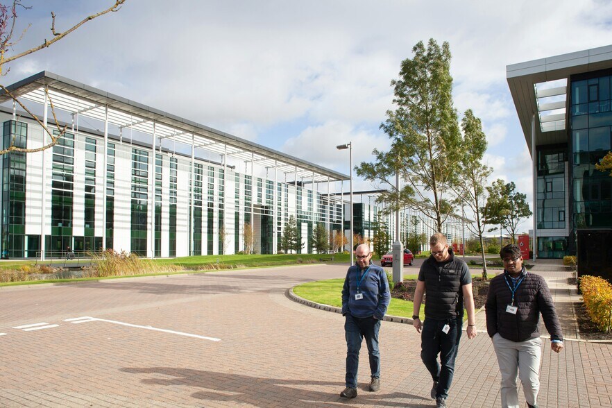 Parklands Av, Holytown à louer - Photo du bâtiment - Image 3 de 6