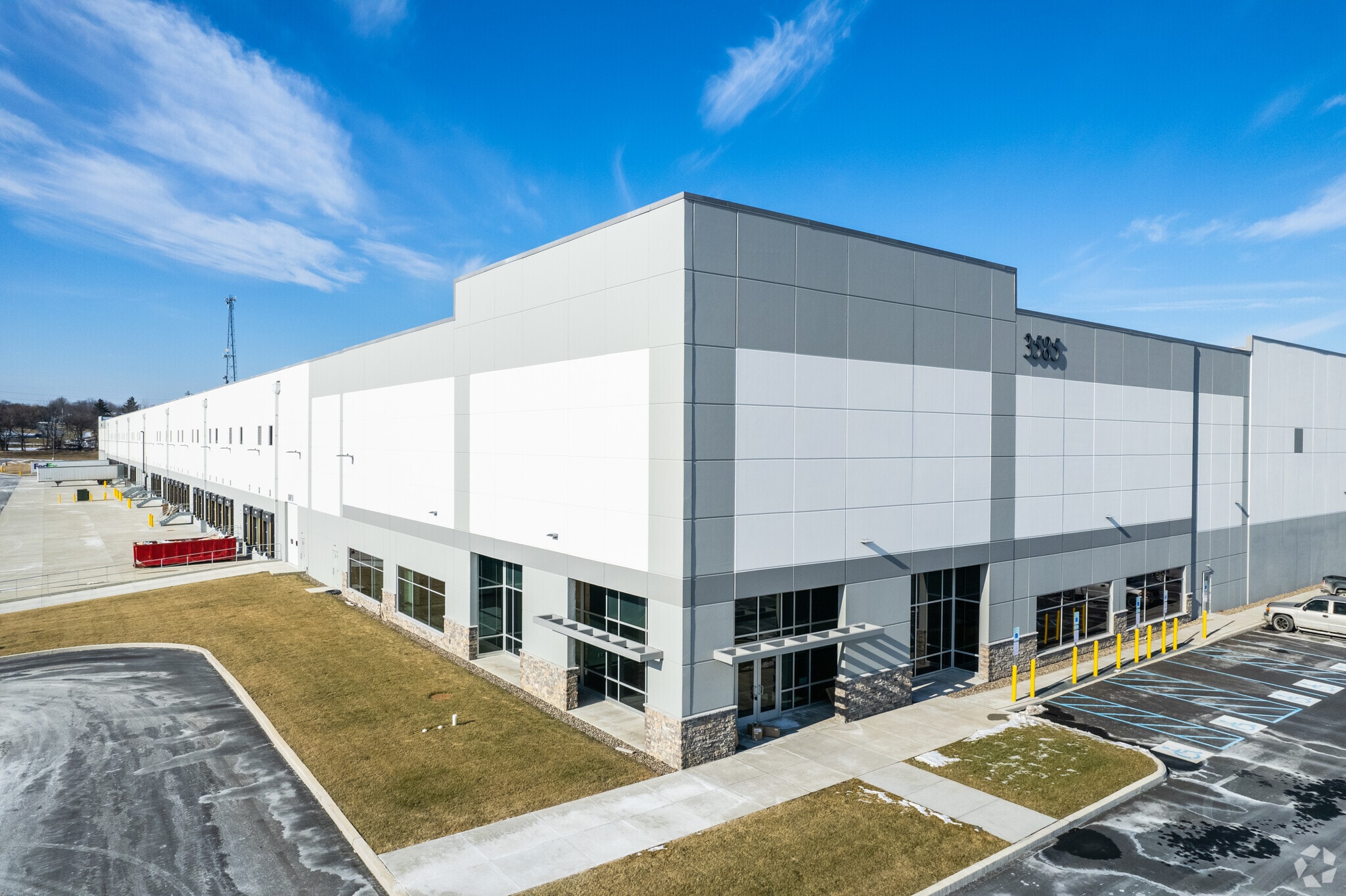 3585 S Church St, Whitehall, PA for lease Primary Photo- Image 1 of 6