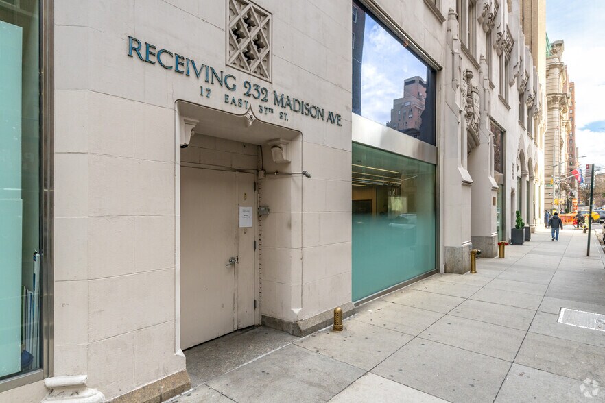 232 Madison Ave, New York, NY for lease - Building Photo - Image 2 of 5