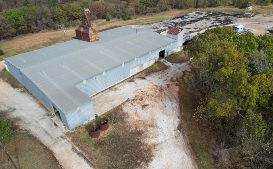 Charcoal Plant Dr, Omaha, AR for sale - Building Photo - Image 2 of 6
