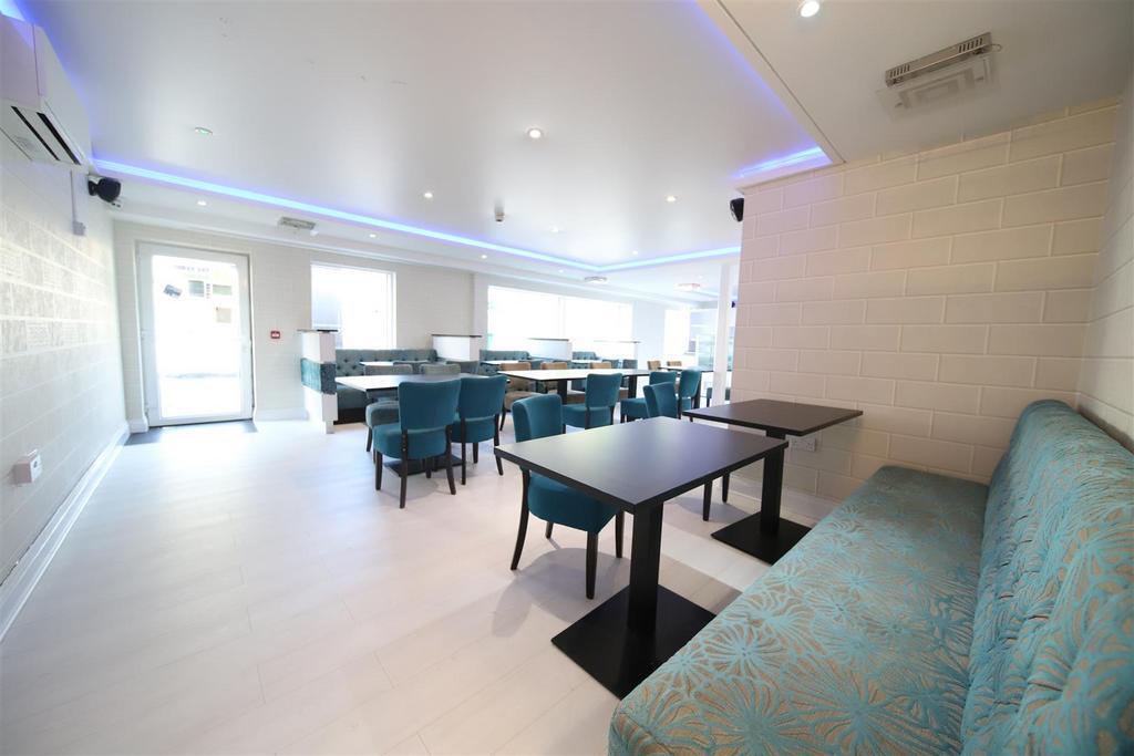 673 Lordship Ln, Londres à louer Photo du bâtiment- Image 1 de 20