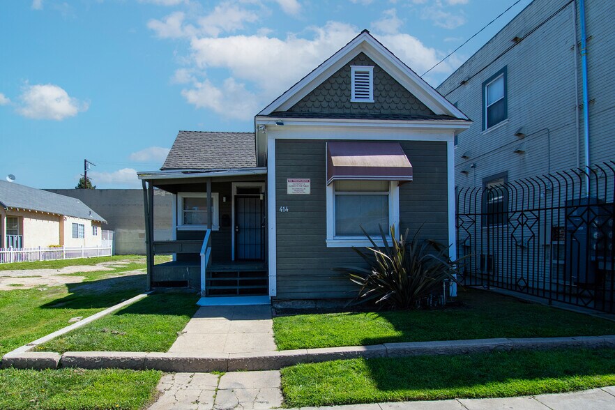414-416 Linden Ave, Long Beach, CA à vendre - Photo du bâtiment - Image 2 de 14
