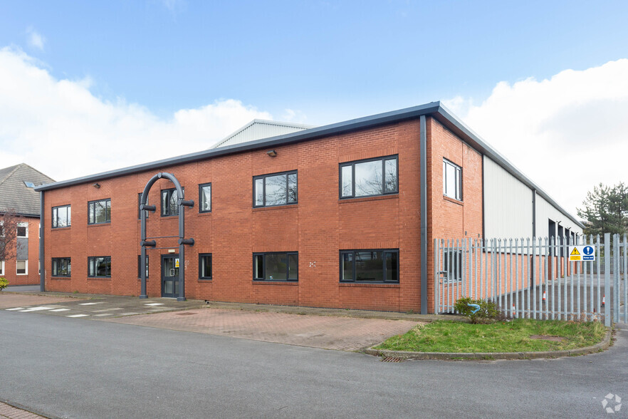 Kingsway, Gateshead for lease - Building Photo - Image 2 of 2