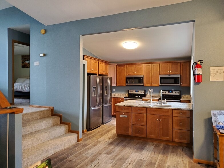 267 Runaway Dr, Climax Springs, MO for sale - Interior Photo - Image 3 of 19
