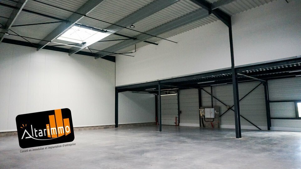 Flex in Chartres for lease - Building Photo - Image 3 of 9