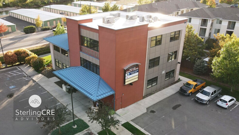 2829 Great Northern Loop, Missoula, MT à louer - Photo du bâtiment - Image 3 de 25