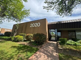Plus de détails pour 2020 Coffee Rd, Modesto, CA - Bureau à vendre