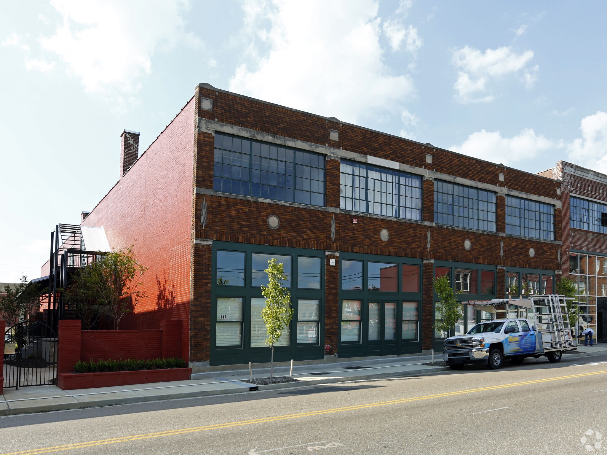 347 S Front St, Memphis, TN for sale Primary Photo- Image 1 of 20