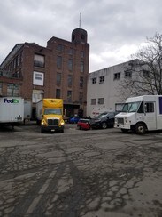 Plus de détails pour 2 Mill St, Cornwall, NY - Industriel à vendre