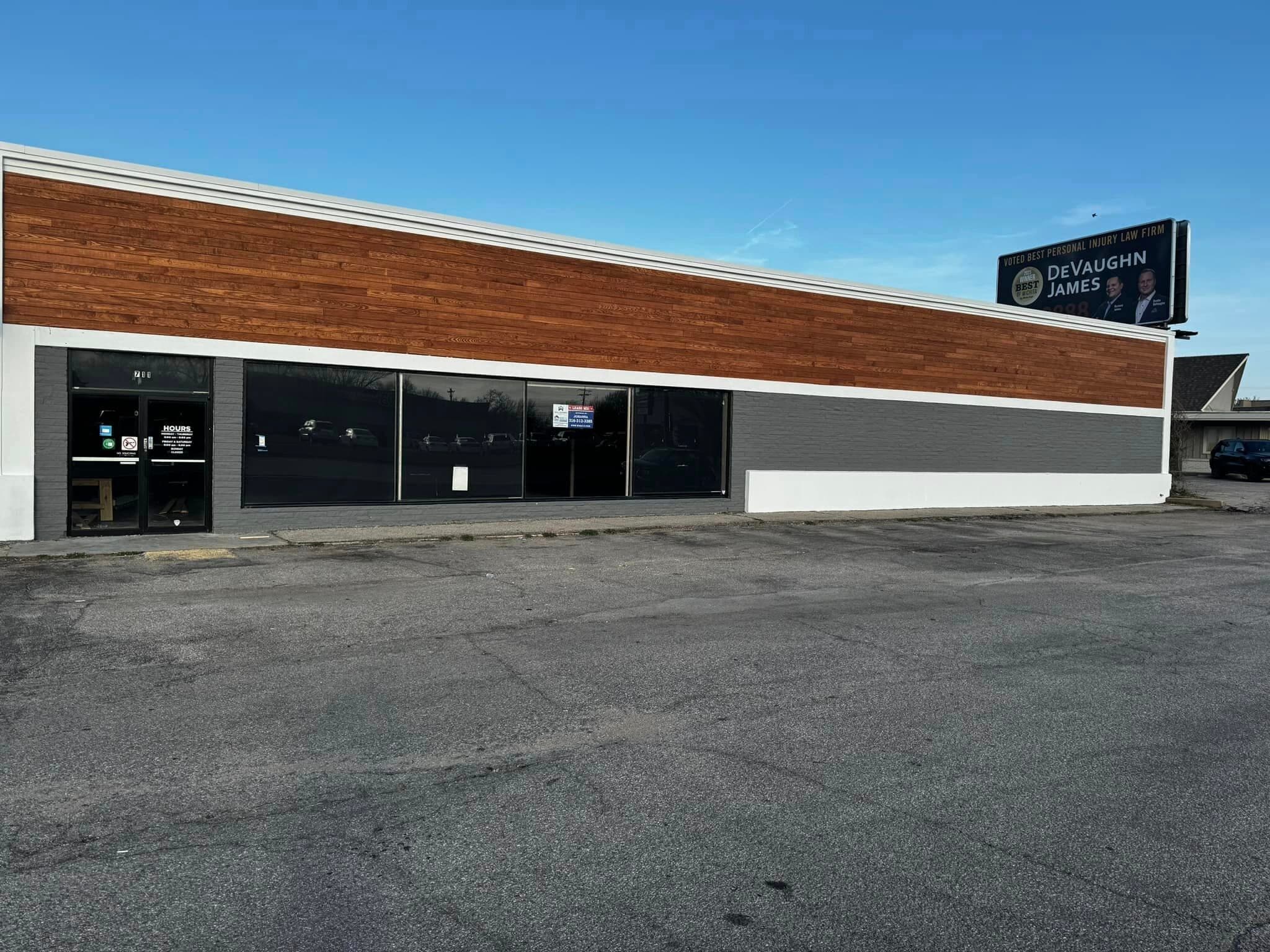 711 N Baltimore Ave, Derby, KS for lease Primary Photo- Image 1 of 13