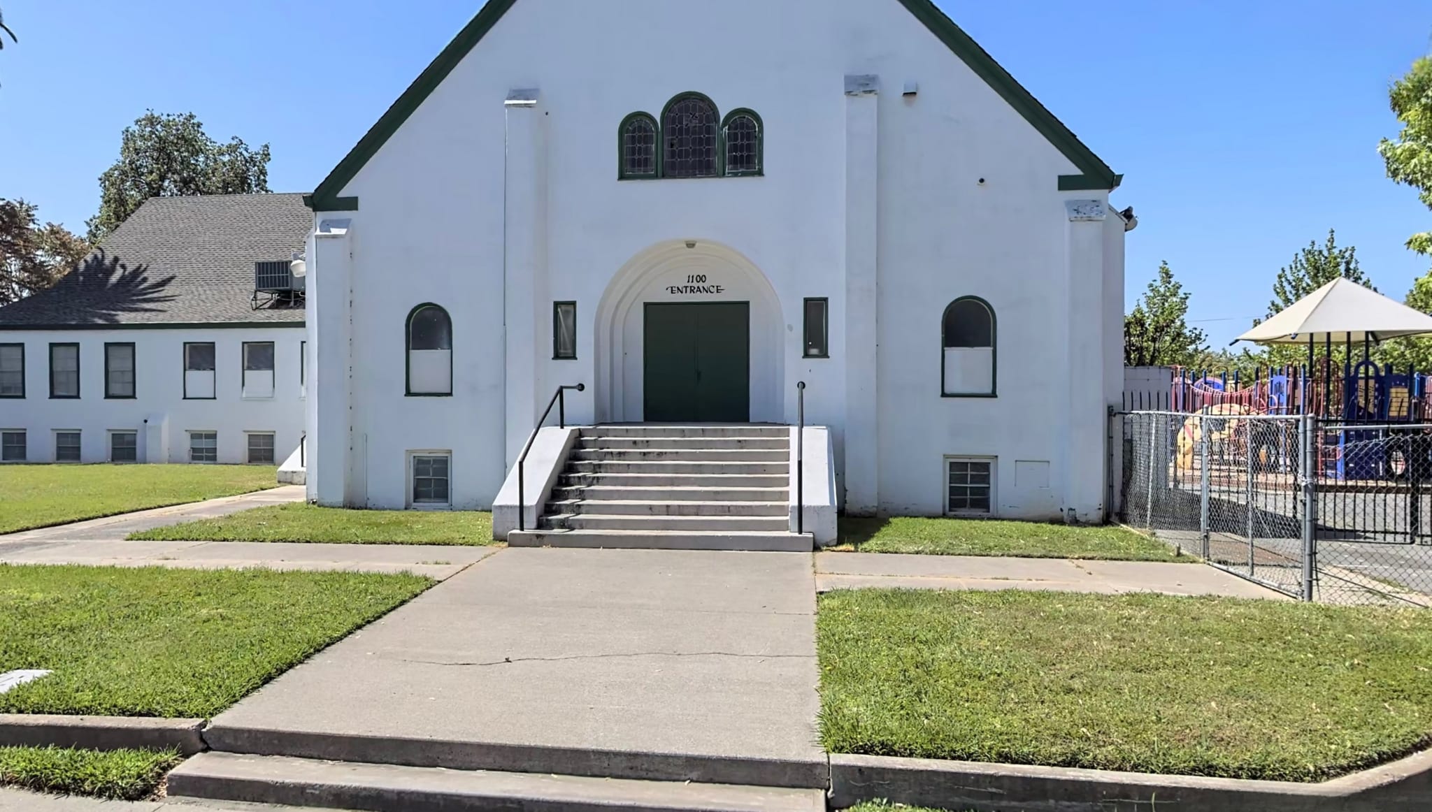 1100 Las Palmas Ave, Sacramento, CA for sale Primary Photo- Image 1 of 7