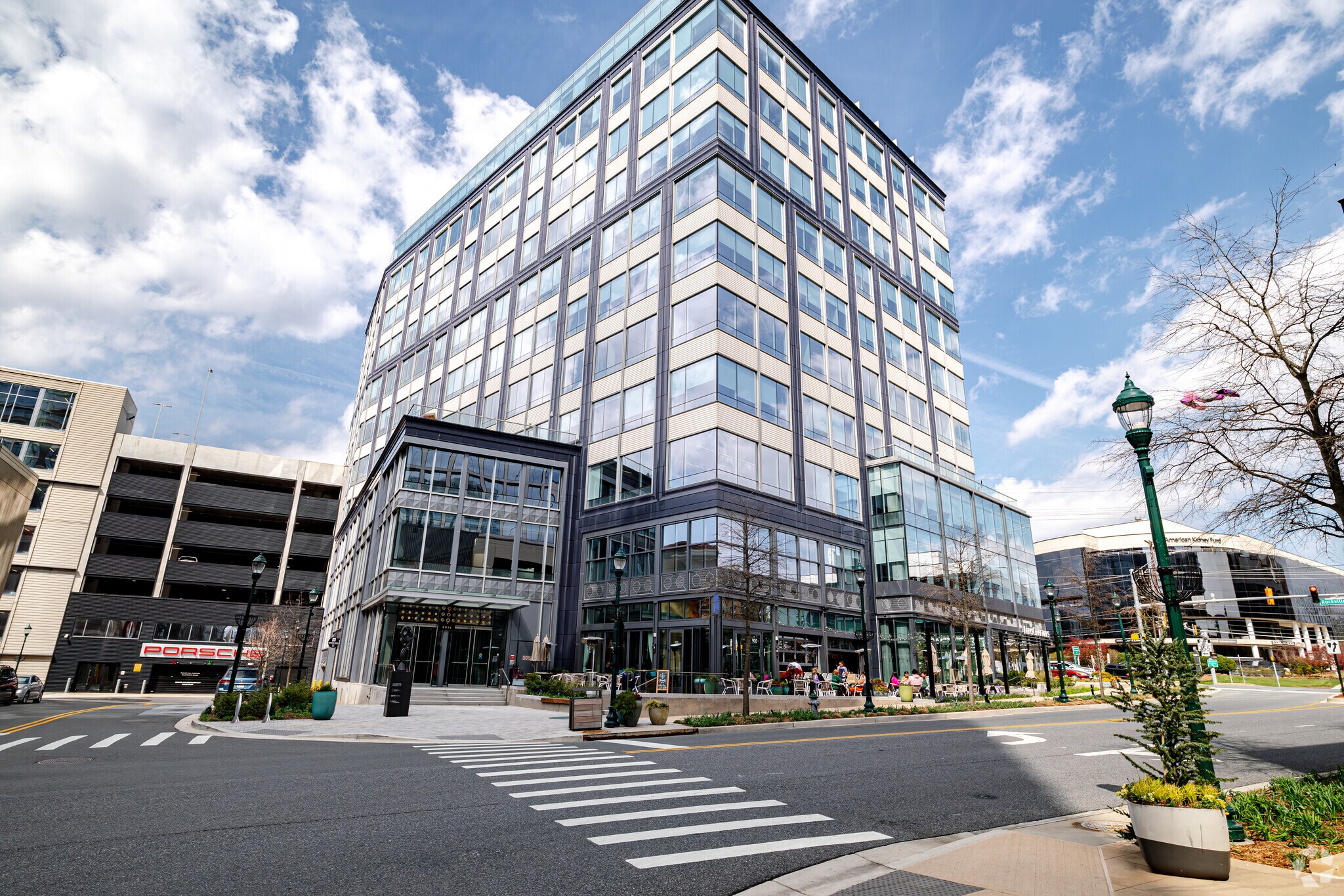 909 Rose Ave, North Bethesda, MD à louer Photo principale- Image 1 de 17