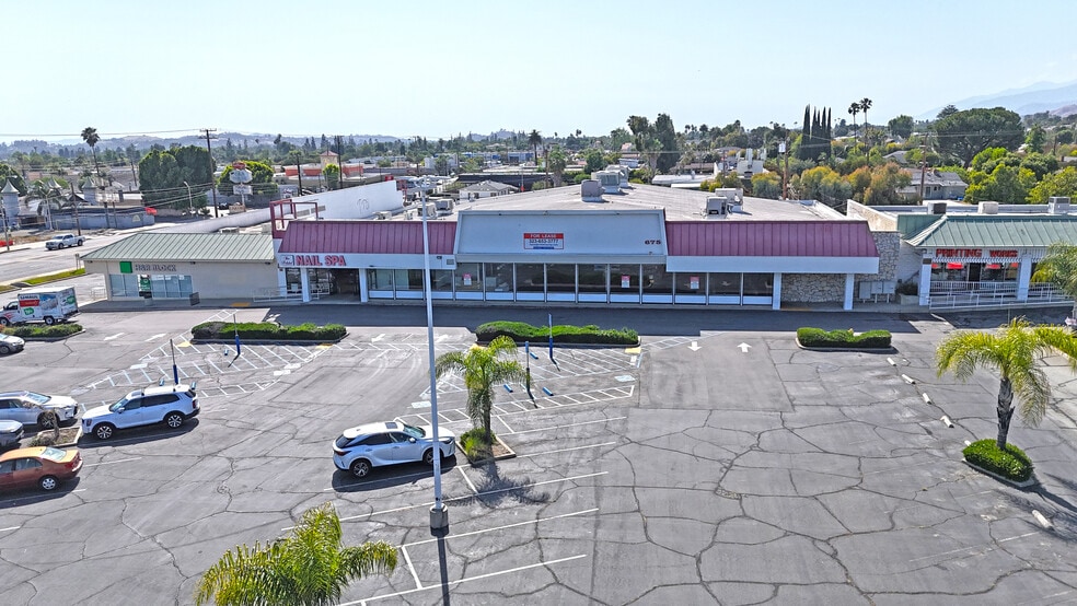 625 E Foothill Blvd, Pomona, CA for lease - Building Photo - Image 2 of 6