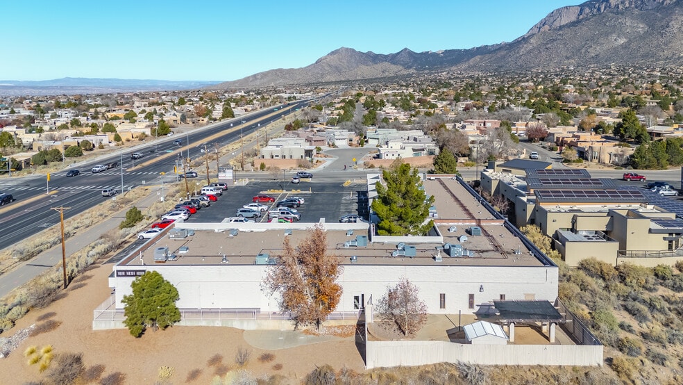 12700 San Rafael Ave NE, Albuquerque, NM à vendre - Photo du bâtiment - Image 3 de 8