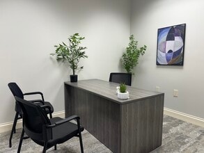 1213 Culbreth Dr, Wilmington, NC for lease Interior Photo- Image 1 of 10