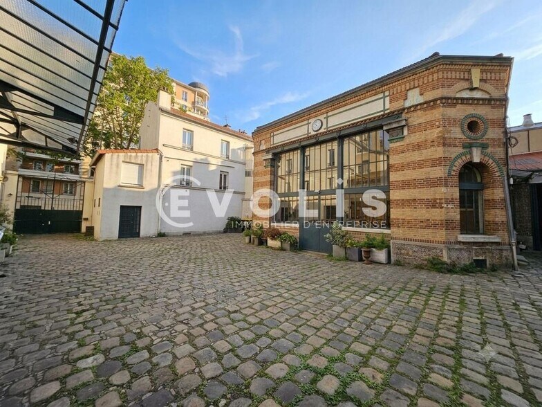 Bureau dans Malakoff à louer - Photo du bâtiment - Image 3 de 27