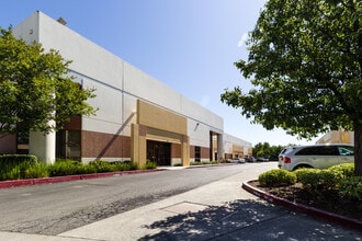 871 Cotting Ct, Vacaville, CA for lease Interior Photo- Image 1 of 24