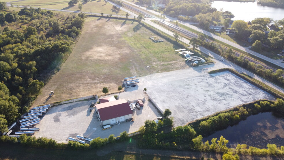 435 Enterprise Dr, Braidwood, IL for lease - Building Photo - Image 3 of 4