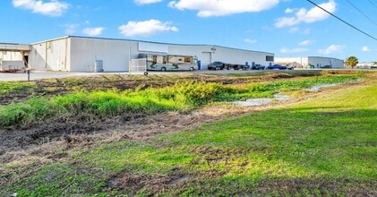 12200 34th St N, Clearwater, FL for lease Building Photo- Image 1 of 5