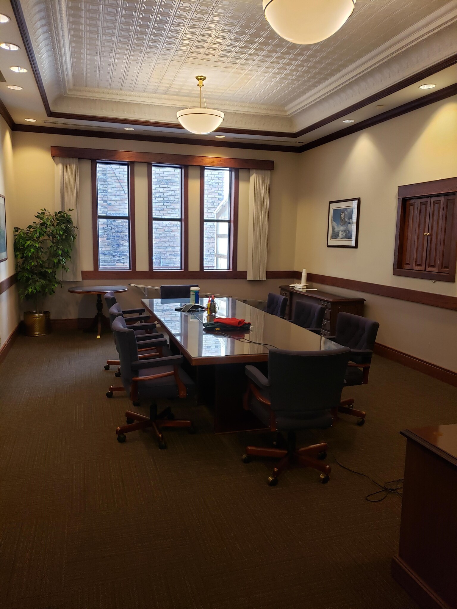 101 E Broadway, Little Falls, MN à vendre Photo intérieure- Image 1 de 3