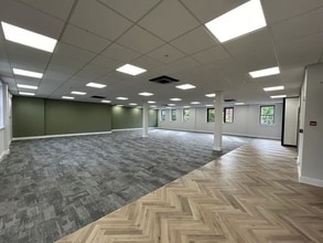 26-28 Alderley Rd, Wilmslow for lease Interior Photo- Image 2 of 7