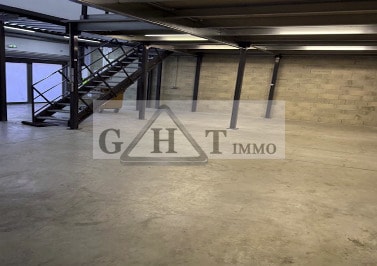 Industrial in Villeneuve-la-Garenne for lease Interior Photo- Image 1 of 4