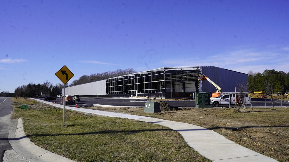 350 Lafferty Ln, Dover, DE à louer - Photo du bâtiment - Image 3 de 6
