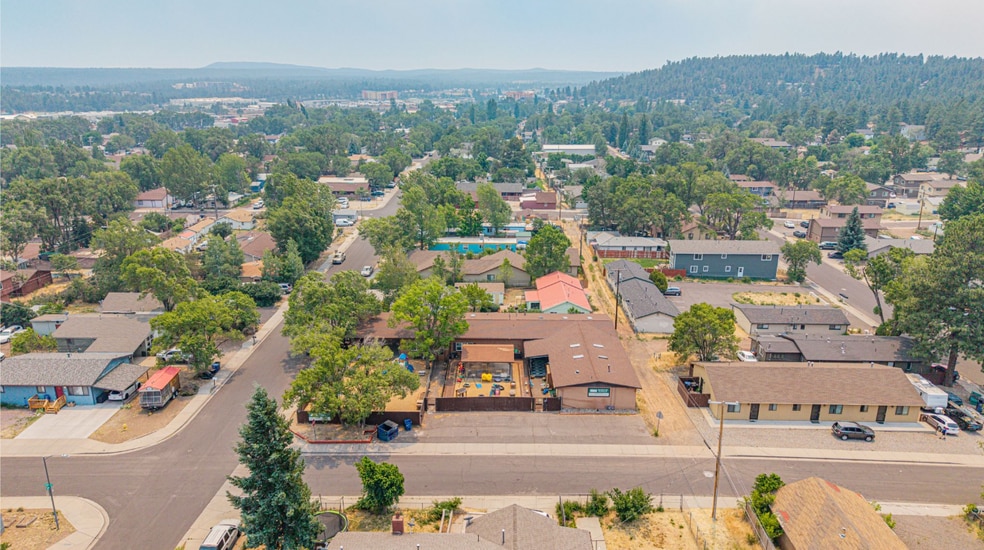 2025 N East St, Flagstaff, AZ for sale - Building Photo - Image 2 of 5
