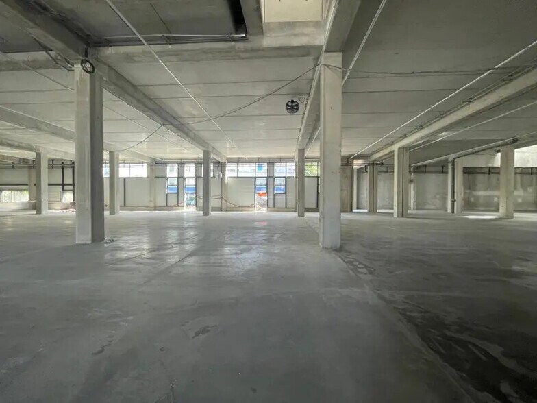 Flex dans Bobigny à louer - Photo du bâtiment - Image 3 de 20